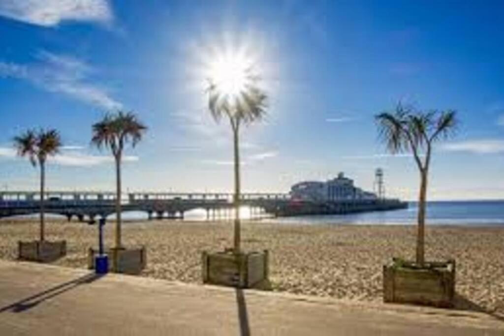 Apartament Lovely Central Bournemouth Flat 10 Minute To Beach Zewnętrze zdjęcie