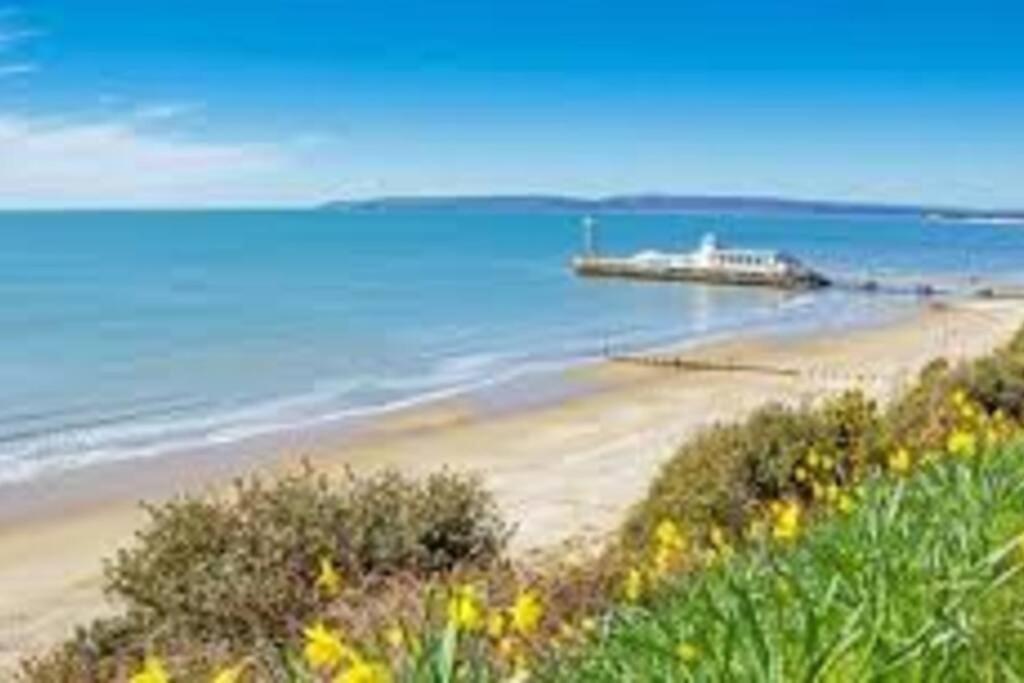 Apartament Lovely Central Bournemouth Flat 10 Minute To Beach Zewnętrze zdjęcie